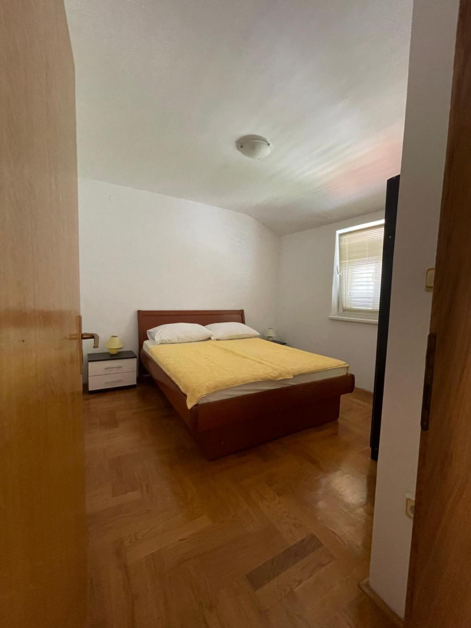 Apartments Dunja Malinska Kültér fotó