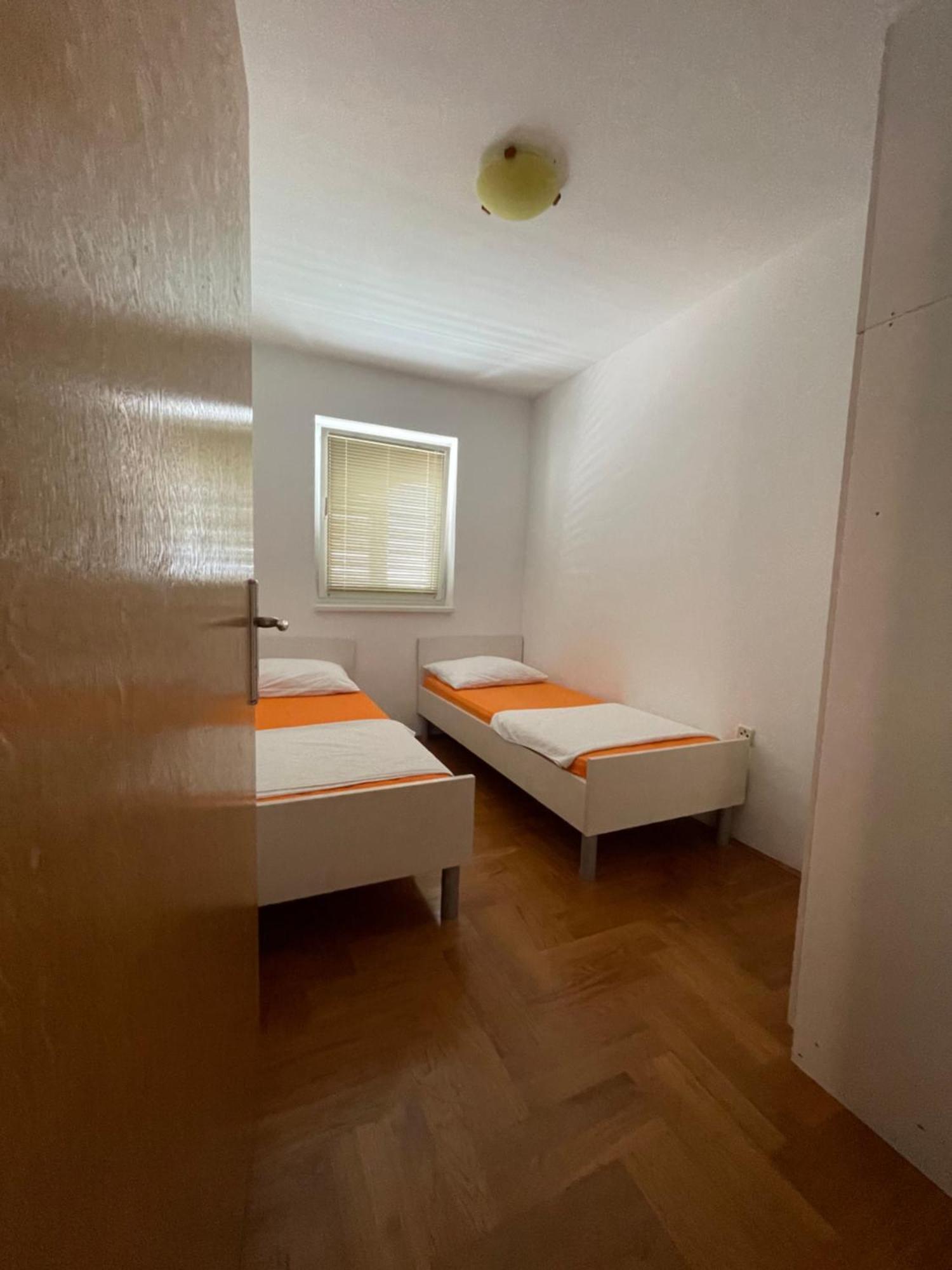 Apartments Dunja Malinska Kültér fotó
